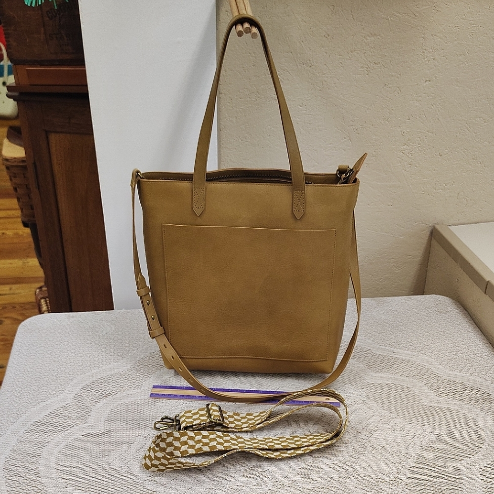 NWT Madewell Leather Transport Tote Bag With Crossbody And Bonus Strap!